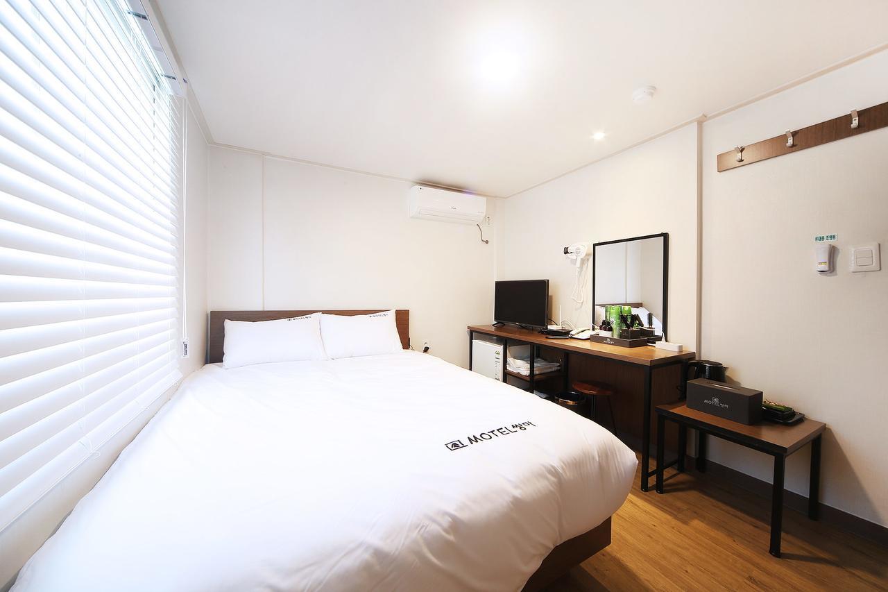 Ssangma Motel Busan Esterno foto